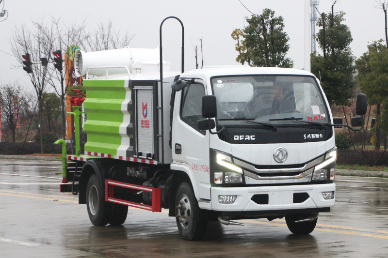 東風D6抑塵車（方罐） 4.5方（霧炮30~40米）
