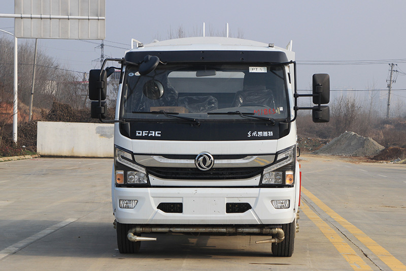 東風D7抑塵車（方罐）7.5方（霧炮30~40米）