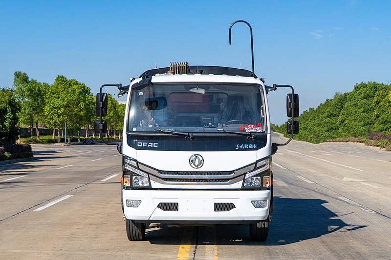 東風D7 23款壓縮式垃圾車 10方