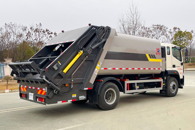 福田ES7 4500,23款壓縮垃圾車 14方