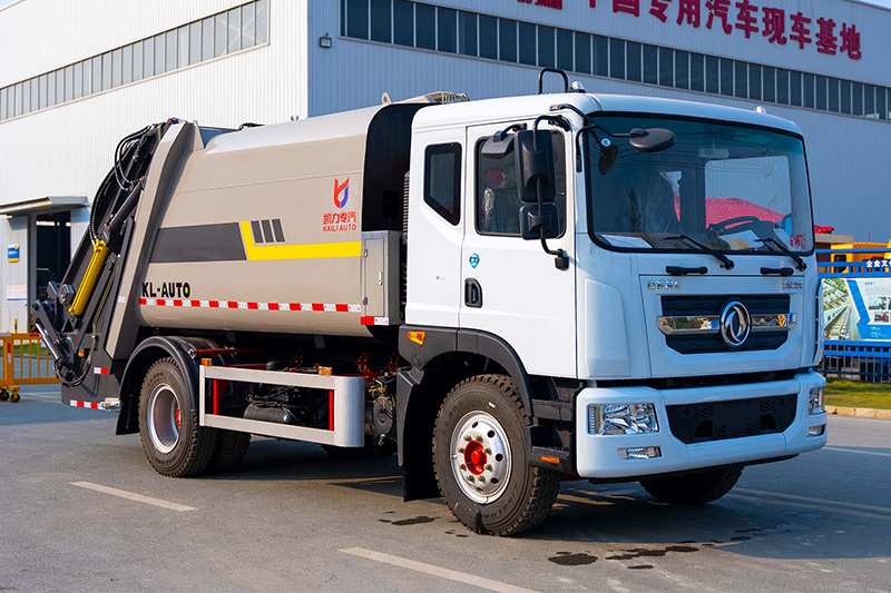 東風(fēng)D9 23款壓縮4500軸距 14方