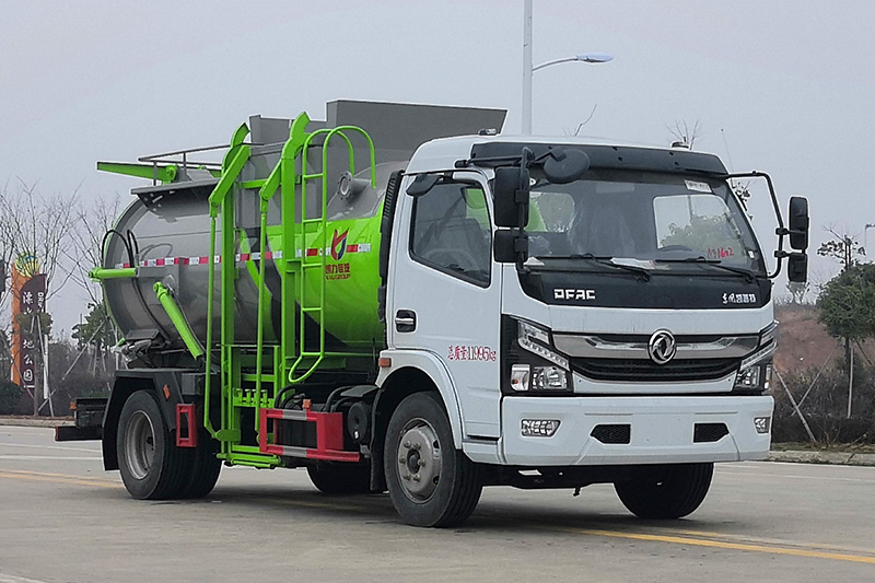 東風(fēng)大福瑞卡餐廚垃圾車(chē) 8方-圓罐