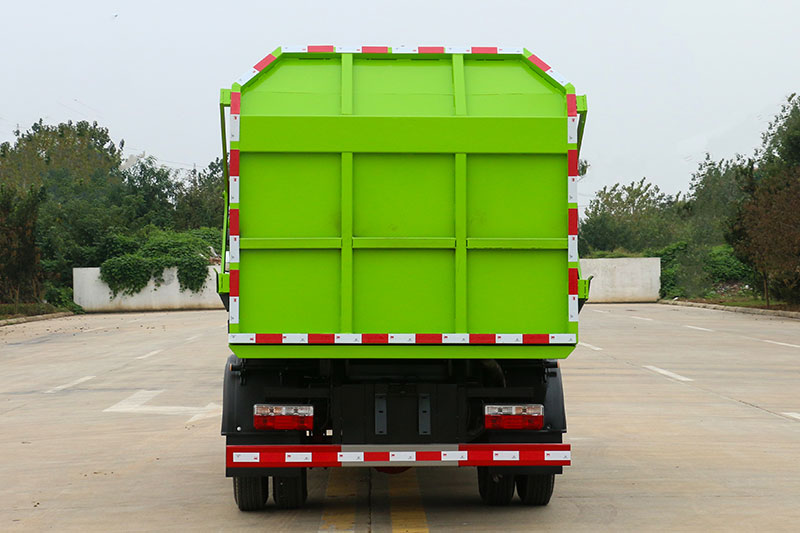 東風D6側裝掛桶自卸式垃圾車 10.5方