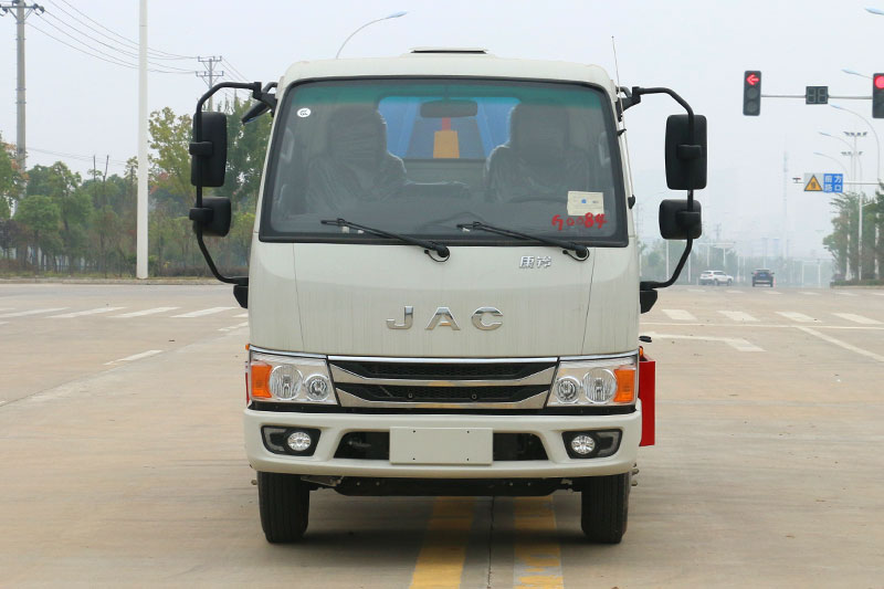 康鈴H3勾臂垃圾車 5方生活垃圾箱