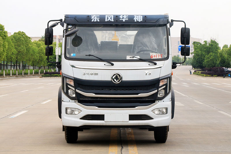 東風T3套臂垃圾車 7方建筑垃圾箱