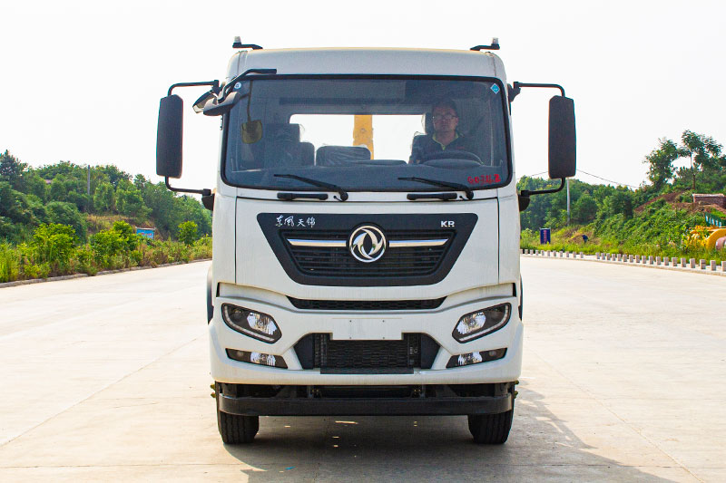東風(fēng)天錦后雙橋套臂垃圾車 20方