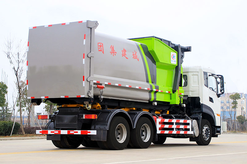 東風天龍后雙橋套臂垃圾車 20方