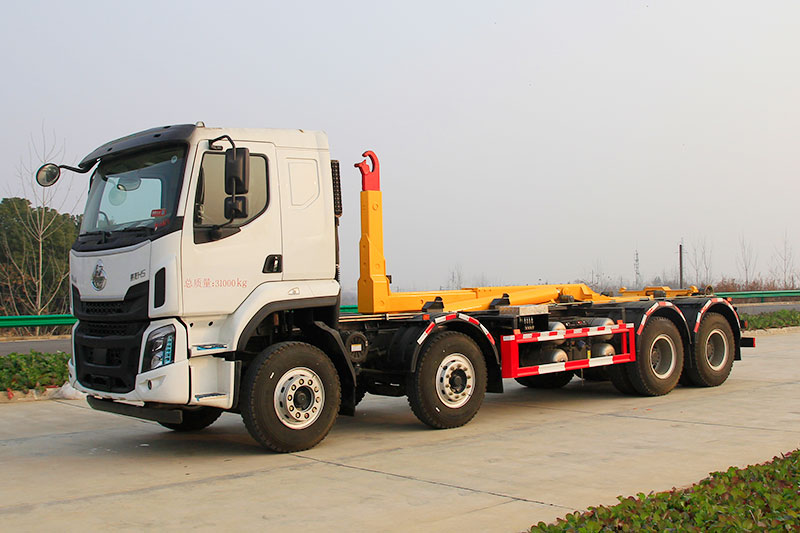 柳汽前四后八套臂垃圾車 25方