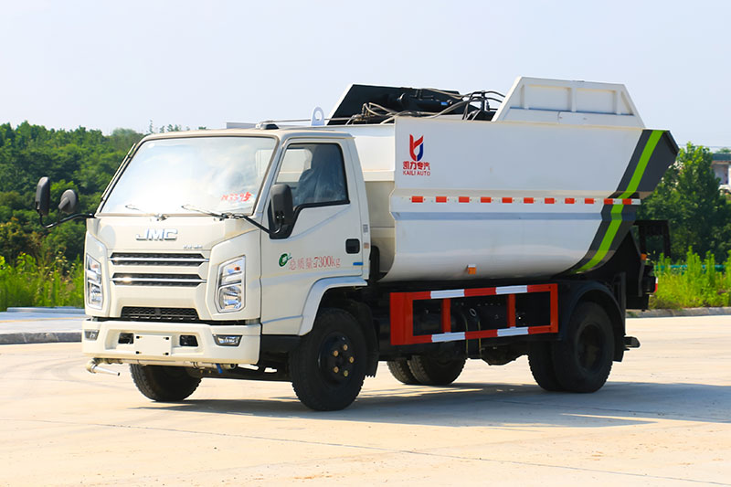 江鈴順達無泄漏垃圾車 6.5方