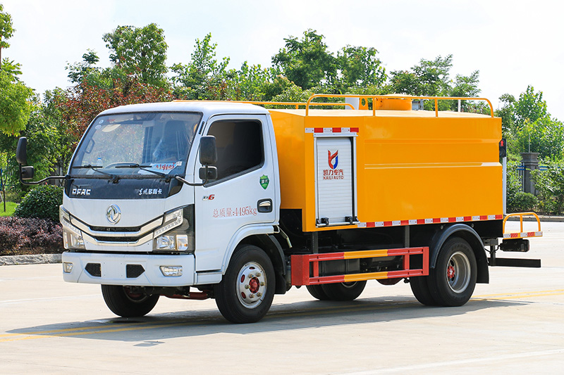 東風(fēng)D6高壓清洗車 4方