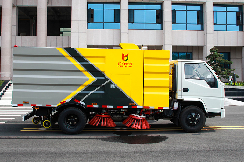 江鈴3360掃路車  4方垃圾箱 1.5方清水箱