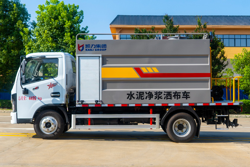 東風小多利卡水泥凈漿灑布車
