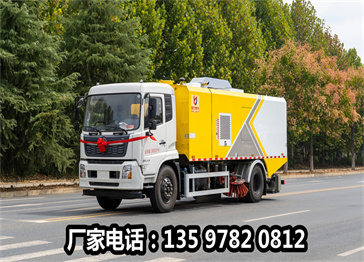 東風天錦后置吸塵車